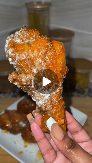 How To Make Fried Chicken Drumsticks, Honey Ranch Wings, Fried Ranch Chicken, Fried Chicken Drumsticks, Hot Honey Chicken, Wings Recipes, Fried Chicken Legs, Boneless Wings, Chicken Leg Recipes