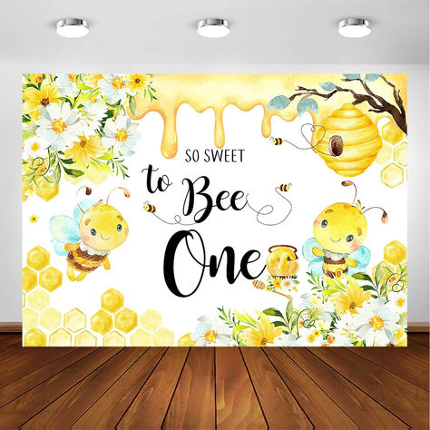 Bee 1st Birthday Party, Sweet To Bee One, Bee 1st Birthday, Bee Baby Shower Decoration, Bumble Bee Birthday, Birthday Party Photography, Bee Day, Bumble Bee Baby Shower, 1st Birthday Party Decorations