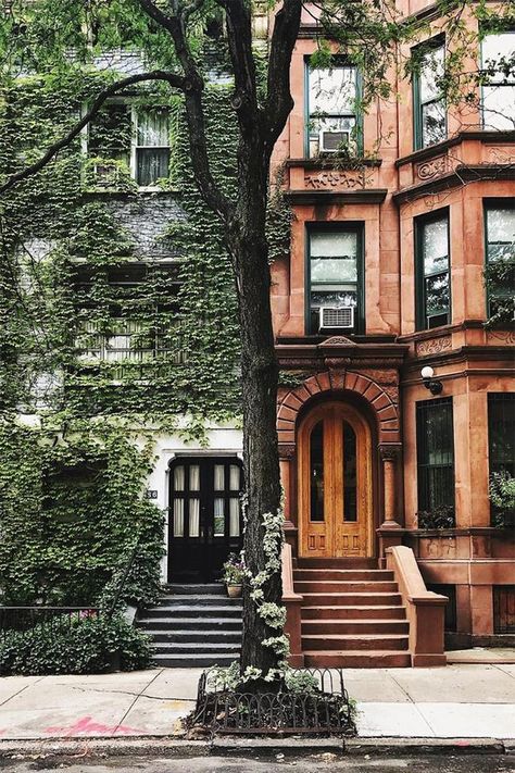 Apartment Building Exterior, San Myshuno, Clinton Hill, Loft Interior, Brooklyn Heights, Chrysler Building, Casa Exterior, Building Exterior, City Living