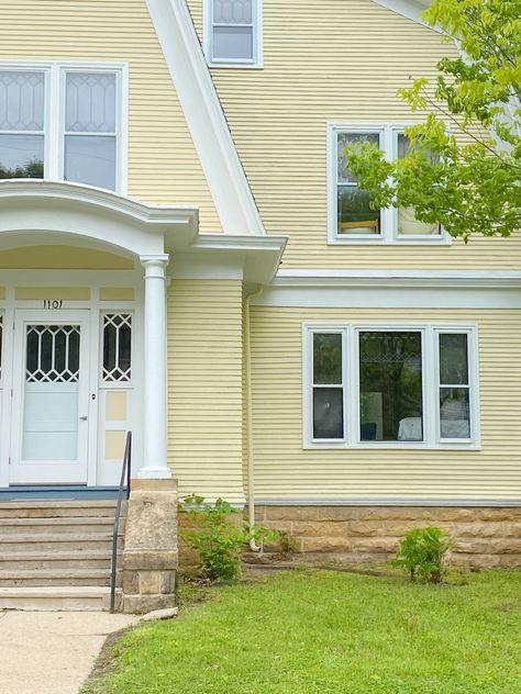 Light Yellow Exterior House Colors, Yellow Exterior House, Yellow Exterior House Colors, Yellow House Exterior, Yellow Exterior, Brown House, Yellow House, Yellow Houses, Exterior Ideas