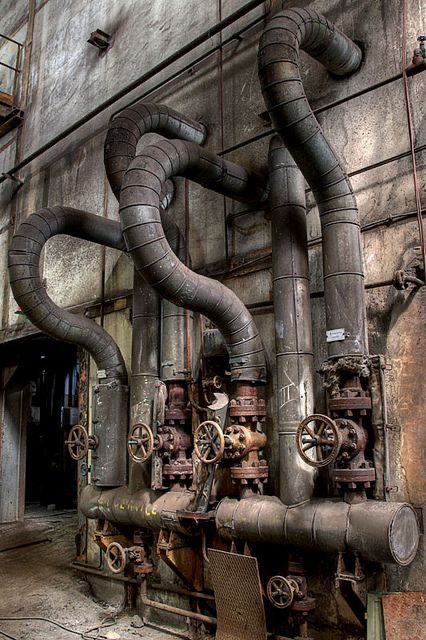 Abandoned Spaceship, Abandoned Photography, Abandoned Factory, Steam Boiler, Industrial Architecture, Industrial Photography, 3d Modelle, Industrial Revolution, Industrial Art