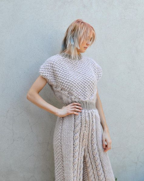 vicky⚡️knits on Instagram: “Hand knit jumpsuit, alpaca and wool #katiayarn #knitweardesign #knitdesign” Vicky Knits, Knitted Jumpsuit, Knit Jumpsuit, Knitwear Design, Knitting Designs, Alpaca, Hand Knitting, Sleeveless Dress, Short Sleeve Dresses