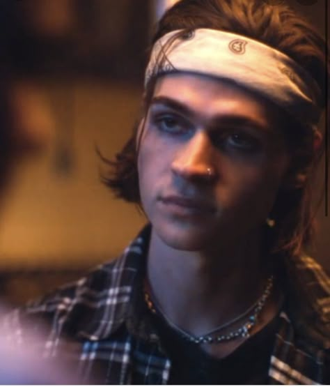 Kat Euphoria, Will Peltz, Euphoria Men, Euphoria Aesthetic, The Artist Movie, Michael J Fox, Face Hair, Guy Names, Girls Dream