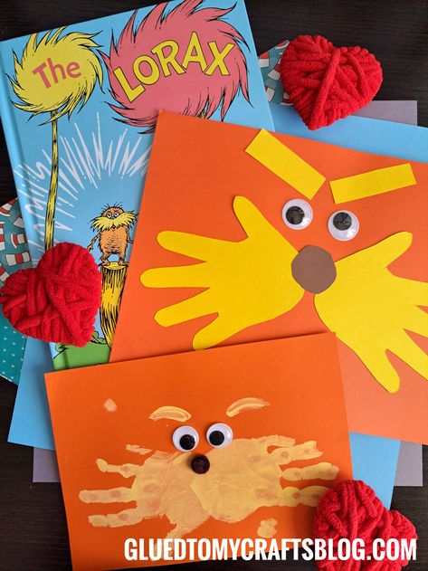 Handprint Lorax Keepsake Craft Lorax Craft, Dr Seuss Snacks, Dr Seuss Preschool, Child Guidance, Dr Seuss Crafts, Seuss Crafts, Dr Seuss Week, Fox Crafts, Baby Art Projects