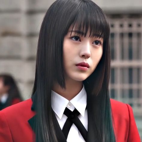 Yumeko Jabami Haircut, Yumeko Jabami Hairstyle, Himecut Long Hair, Hemi Haircut, Yumeko Hairstyle, Yumeko Haircut, Minami Hamabe Kakegurui, Hime Cut Medium Hair, Momo Hime Cut