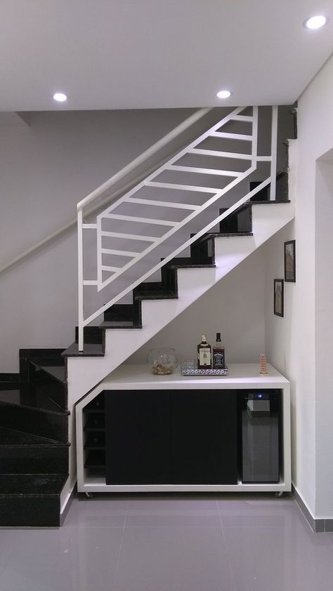 Under Stairs Bar, Steel Staircase Design, Modern Stairs Design, Steel Stairs Design, درابزين السلم, Staircase Architecture, Steel Stair Railing, Modern Staircase Design, Staircase Design Ideas