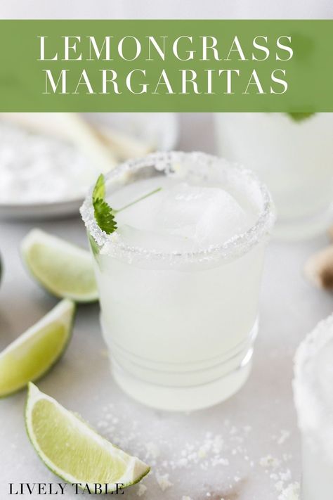 Thai Lemongrass Margarita, Thai Bowls, Healthy Egg Casserole, Kitchen Hacks Cooking, Bowl Cocktails, Healthy Spring Recipes, Coconut Juice, Delicious Appetizer Recipes, Cocktail Dinner