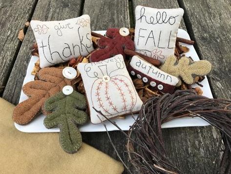 Hello Fall (bowl fillers) Diy Bowl Fillers, Fall Bowl Fillers, Fall Sewing Projects, Fall Ornaments, Fun Fall Crafts, Sevierville Tn, Fall Arts And Crafts, Diy Bowl, Fall Sewing