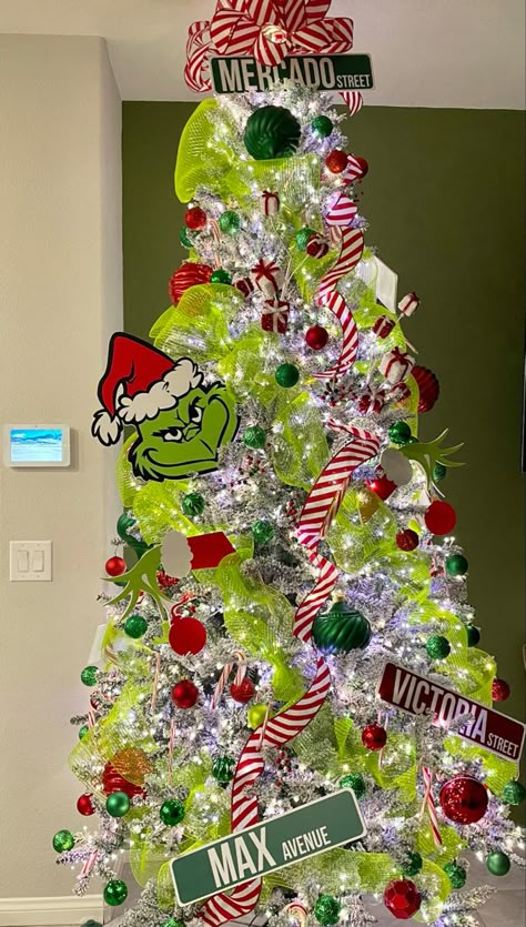 Grinch Christmas tree Chrinchmas Tree, Hooville Christmas Tree, The Grinch Christmas Decorations Tree, Gringe Christmas Tree Decor, Kids Themed Christmas Tree Ideas, Grinch White Christmas Tree, Mini Grinch Christmas Tree, Grinch Christmas Trees Ideas, Elf Tree Christmas