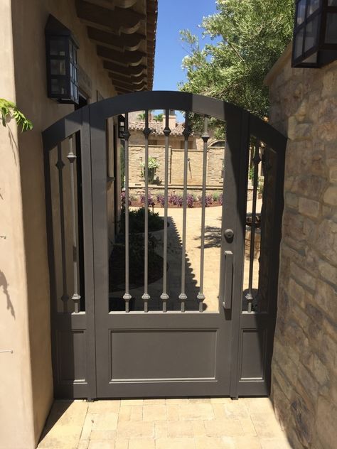 Wrought Iron Metal Gates for Courtyards & Gardens Modern Iron Gate Designs, Metal Gate Door, Ornamental Iron Gates, Wrought Iron Garden Gates, Backyard Gates, Metal Garden Gates, Yard Gate, Garden Gate Design, Iron Garden Gates