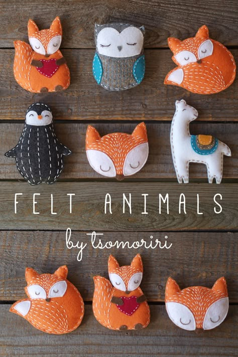 فن النسيج, Fox Ornaments, Baby Mobil, Felt Fox, Adventure Nursery, Felt Crafts Diy, Felt Christmas Decorations, Felt Embroidery, Miniature Animals