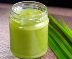 Pandan Kaya Recipe, Kaya Jam Recipe, Kaya Recipe, Malaysia Recipes, Coconut Jam, Pandan Leaves, Arm Exercise, Indonesian Desserts, Cake Filling Recipes