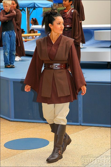 Jedi Cosplay Female, Jedi Costume Female, Jedi Dress, Female Jedi Costume, Jedi Halloween Costume, Jedi Belt, Jedi Robes, Jedi Tunic, Female Jedi