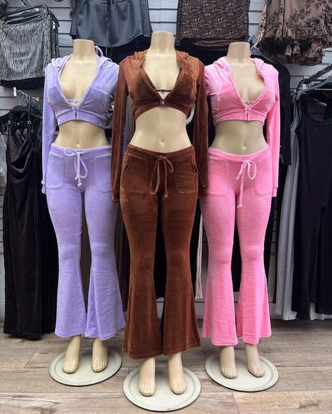 Y2k 2 Piece Set, Teo Piece Outfits, Cute Two Piece Outfits Matching Set, 3 Outfits Ideas, Colorful Y2k Outfits, Cute Sets Outfits, Brown Fashion Style, Purple Outfit Ideas, Two Pieces Dresses