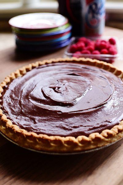 Best Chocolate Pie Recipe, Dessert Thermomix, French Silk Pie, Homemade Chocolate Pudding, Resipi Kek, Chocolate Pie Recipes, Chocolate Pie, Chocolate Pies, Think Food