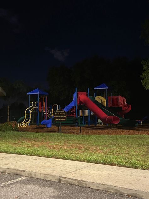 A park a night that looks like a backroom Dark Playground, Playground At Night, Parks At Night, Night Park, Story Organizer, Christmas Sleepover, Park At Night, Hangout Ideas, Park Background