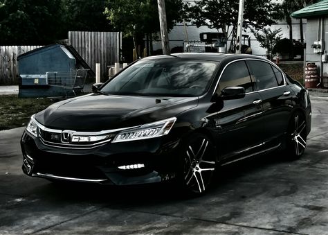 My New 2016 Honda Accord Touring V6 with my Old Wheels from my 2014 Honda Accord Sport. Honda Accord Sport 2017, Black Honda Accord, 2014 Honda Accord Sport, Honda Accord Custom, Honda Accord 2016, Car Types, Car School, Honda Accord Touring, Honda Accord V6