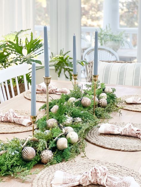 Coastal Christmas Home Tour Coastal Christmas Wedding, Coastal Holiday Decor Christmas Ideas, Coastal Christmas Outdoor Decor, Coastal Winter Decor, Coastal Christmas Tablescapes, Coastal Holiday Decor, Coastal Christmas Decor Ideas, Coastal Christmas Tree Ideas, Coastal Christmas Table