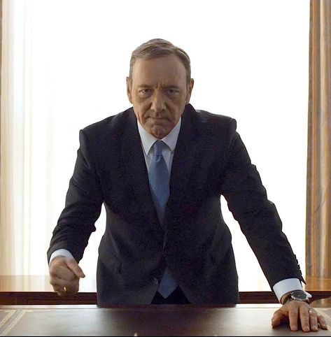 Frank Underwood, "House Of Cards". House Of Cards Frank Underwood, Frank Underwood Wallpaper, House Of Cards Wallpaper, Ami Rap, Kevin Spacey House Of Cards, Frank Underwood Quotes, People Studies, Agent 00, Pretty Hate Machine