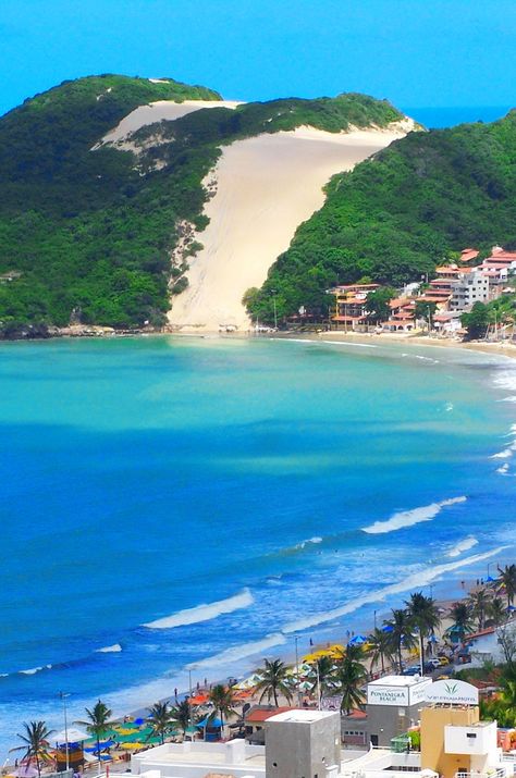 Morro do Careca, Praia Ponta Negra, Natal - Rio Grande do Norte. Brazil Culture, Brazil Travel, Santa Rita, Dream Travel Destinations, Rio Grande, Tropical Paradise, Travel Dreams, Family Travel, Travel Destinations