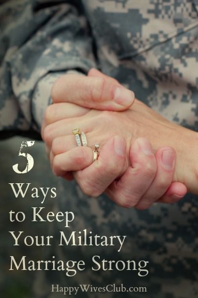 5 Ways to Keep Your Military Marriage Strong - As a military wife, I have learned a lot of lessons about military life and marriage.  Keeping my marriage strong has been important to me because I know that although the military lifestyle can be tough, mar Navy Wife Life, Happy Wives Club, Military Marriage, Military Wife Life, Army Wife Life, Military Lifestyle, Airforce Wife, Marine Wife, Navy Life