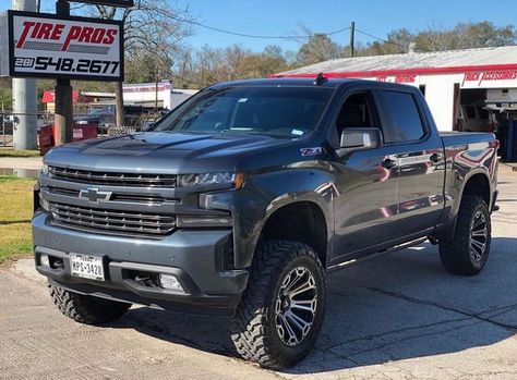 2019 Chevrolet Silverado equipped with a Fabtech 6" Lift Kit | Chevy trucks silverado, Custom chevy trucks, Chevrolet silverado Lifted Silverado 1500, Aesthetic Car Wallpapers, Chevrolet Trucks Silverado, 2021 Silverado, New Silverado, New Chevy Silverado, Custom Silverado, Lifted Silverado, Custom Lifted Trucks