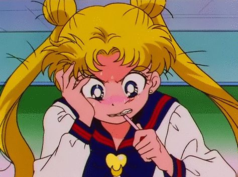 ─ ✧･ﾟsuqaplum Sailor Moon Gif, Sailor Moon Funny, Sailor Moon Screencaps, Moon Silhouette, Moon Icon, 90 Anime, Arte Sailor Moon, Sailor Moon Stars, Minako Aino