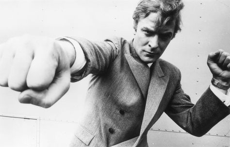 Michael Caine by Brian Duffy, 60′S | Poll Question:  Are men’s dress clothes better now than they were a few decades ago? Yes or no? Noises Off, Brian Duffy, Murakami Haruki, Gena Rowlands, Photos Rares, Italian Job, Jean Shrimpton, Marianne Faithfull, Roger Daltrey