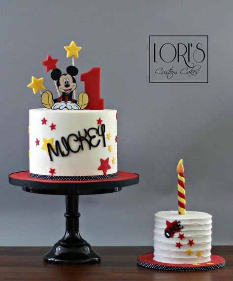 Miky Mouse Cake Birthdays, Mickey Cake Birthday, Mickey Mouse First Birthday Cake, Mickey Mouse Cake 1st Birthday, Mickey Mouse Smash Cake, Mickey Mouse Birthday Cakes, Tort Mikey, Mickey Mouse Torte, Mickey Mouse And Friends Cake