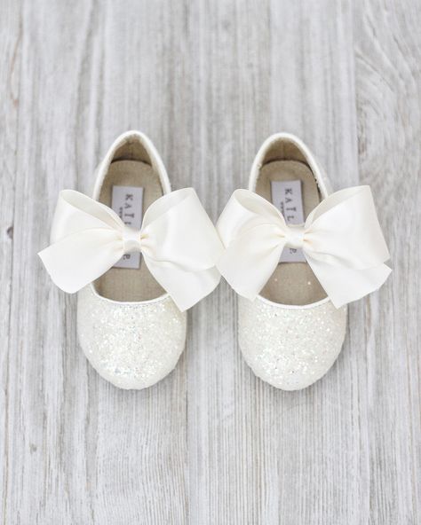 Adorable Shoes to Complete Your Flower Girl's Big-Day Look Girls Glitter Shoes, Wedding Shoes Ivory, Communion Shoes, Quinceanera Shoes, Kids Clothing Rack, Glitter Ballet Flats, Kids Clothes Sale, Flower Girl Shoes, Cheap Kids Clothes