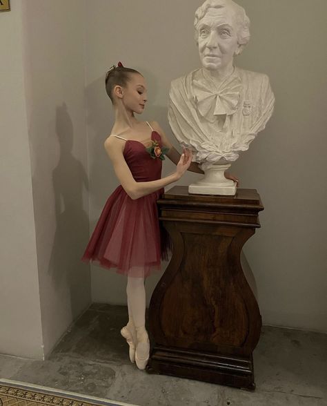 Ballet Routine, Where's Waldo Costume, Waldo Costume, Ballet Jazz, 2023 Halloween, Fantasy Fairy, Dove Cameron, Dance Costumes, Character Inspiration