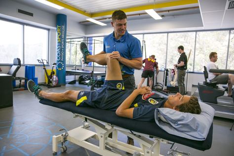 Best Physiotherapy Schools In Canada 2020 https://www.universitymagazine.ca/best-physiotherapy-schools-in-canada-2020/ Athlete Recovery, Sports Physical Therapy, Physiotherapy Clinic, Sports Injury, Sports Medicine, Networking Event, World Of Sports, Quality Of Life, Injury Prevention