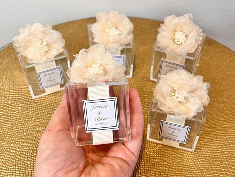 Ivory Silk Rose Wedding Favor Boxes| Set of 5| Bridal | Personalized Party & Bridal shower Favor Box | Bridal Shower Goodie Bags, Rose Wedding Favors, Bridal Shower Favor, Clear Box, Silk Rose, Wedding Favor Boxes, Party Favor Boxes, Ivory Silk, Ivory Wedding