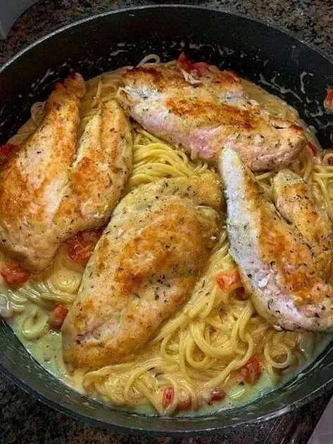 chef Alex Guarnaschelli 🍜🍲 | "OMG... I was not expecting this to come out as delicious as it did | Facebook Italian Chicken Pasta Recipes, Italian Chicken Pasta, Creamy Italian Chicken, Chicken And Pasta, Chicken Breast Cutlet, Cooking With White Wine, Creamy Chicken Pasta, Pasta Ingredients, Italian Chicken