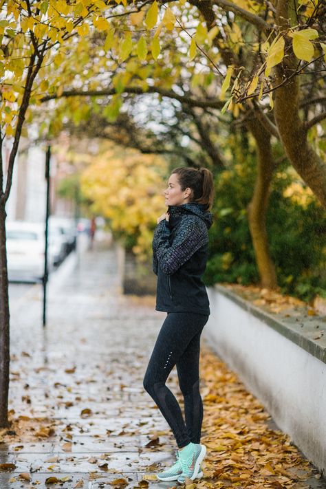 The Londoner » No Excuses Winter Running Outfit, Running Short Outfits, Running Pictures, Running Photography, Best Running Shorts, Running Photos, Running Wear, Running Humor, Fitness Photoshoot