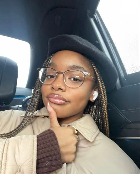 Marsai Martin Rares, Marsai Martin Outfit, Marsai Martin, I Love Being Black, Photographie Portrait Inspiration, Cute Makeup Looks, Black Femininity, Face Card, Black Barbie