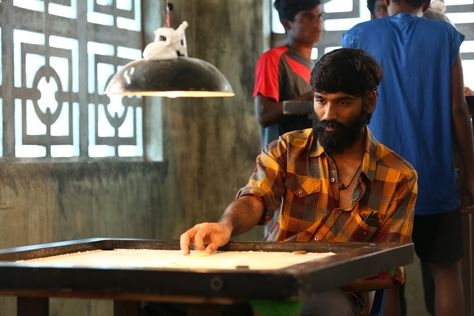 Vadachennai Dhanush Hd, Vadachennai Dhanush, Dhanush Wallpaper, Vada Chennai, Actor Dhanush, 123 Movies, New Album Song, Fake Friend Quotes, Profile Wallpaper