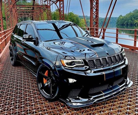 Keep Trackhawk, Srt Jeep, Jeep Srt8, Dodge Charger Hellcat, Jeep Grand Cherokee Srt, Badass Jeep, Chevrolet Captiva, House Of Beauty, Cool Sports Cars