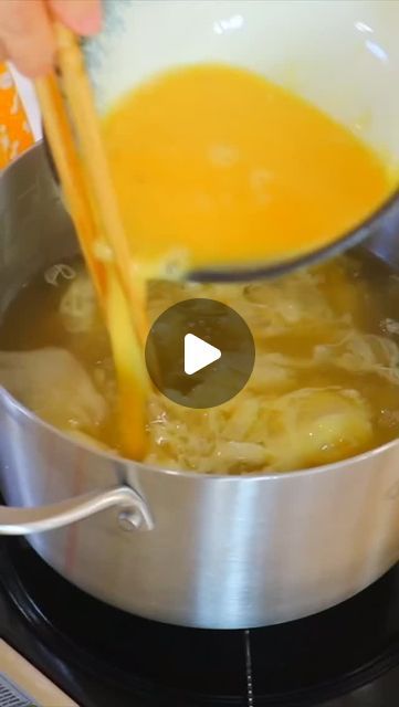 Foodinstalive on Instagram: "5 min egg-drop soup
Follow @foodinstalive @cicili.tv 
#asiancuisine #eggs #eggdrop #eggdropsoup 
#asian #soup #recipe #quickmeals #soups #quickandeasymeals" Drop Egg Soup, Egg Drop Soup Recipe Easy, Flour Soup Recipe, Eggdrop Soup Recipe, Egg Drop Soup Recipe Authentic, Egg Drop Soup Recipe Videos, Japanese Soup Recipes, Best Egg Drop Soup Recipe, Easy 10 Minute Egg Drop Soup