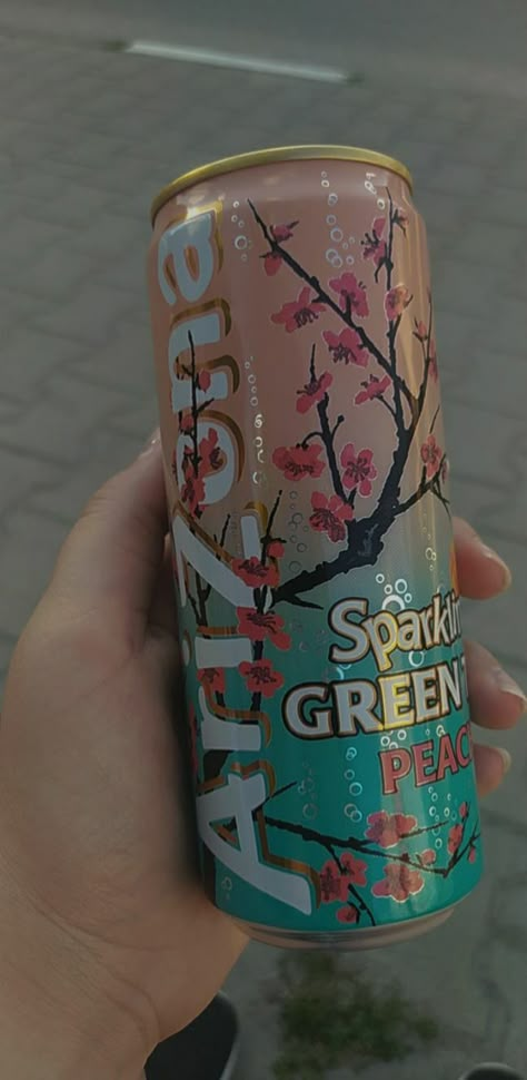 😋😋❤❤ Diy Arizona Green Tea, Arizona Green Tea Aesthetic, Arizona Tea Aesthetic, Sparkling Green Tea, Arizona Juice, Peach Lotion, Green Tea Aesthetic, Arizona Tea Can, Arizona Drink