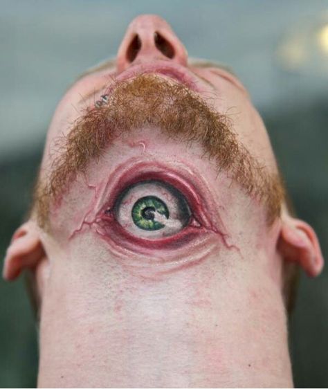 This a a cool realistic scary tattoo of an eyeball..ouch Tato 3d, Best 3d Tattoos, Horrible Tattoos, Eyeball Tattoo, See Tattoo, Hyper Realistic Tattoo, Tattoo Fails, Weird Tattoos, 3d Tattoos