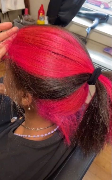 Peekaboo Hair Color Black Women Red, 2 Hair Colors Ideas Dyes, Hot Pink Natural Hair, Pink Sunk Strip Hair, Skunk Stripe And Peekaboo, Peekaboo Hair Color Black Women, Pink Skunk Stripe, Hair Stripes, Pink And Black Hair