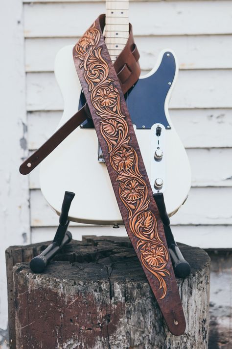 Guitar Strap Design, Custom Leather Guitar Straps, Leather Guitar Strap Pattern, Three Roses, Western Stuff, Leather Guitar Strap, Leather Patterns, Guitar Straps, Leather Artisan