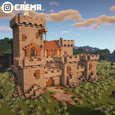 These Minecraft medieval house and castle ideas are perfect if you're looking for creative house builds. This castle is absolutely stunning. I love the brick colors used here too. Minecraft Castle Blueprints, Minecraft Medieval House, Minecraft Kingdom, Rumah Minecraft Sederhana, Minecraft Mansion, Minecraft Structures, Bangunan Minecraft, Minecraft Cottage, Minecraft Castle