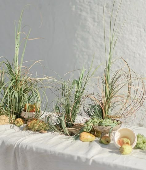 Dune Wedding, Grass Centerpiece, Wedding Table Styling, Table Scaping, Ukrainian Wedding, Joshua Tree Wedding, Welcome Dinner, Bridal Expo, Earthy Wedding