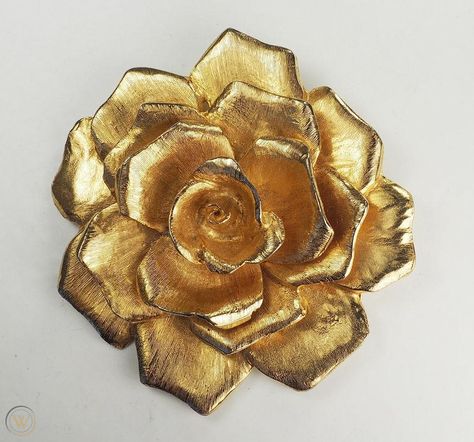 Huge vintage gold tone rose flower pendant pin brooch by Cadoro | #1841231644 Black And Gold Aesthetic, Pastel Iphone Wallpaper, Beautiful Flower Drawings, Gold Aesthetic, Gold Designs, Pin Pendant, Gold Necklace Designs, Flower Pins, Pendant Design