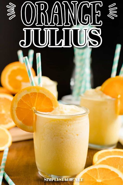 Orange Julius Copycat Recipe, Strawberry Vanilla Smoothie, Sweet Drinks Recipes, Drinks Refreshing, Orange Julius Recipe, Coffee Milkshake, Vanilla Smoothie, Sweet Breakfast Treats, Orange Julius