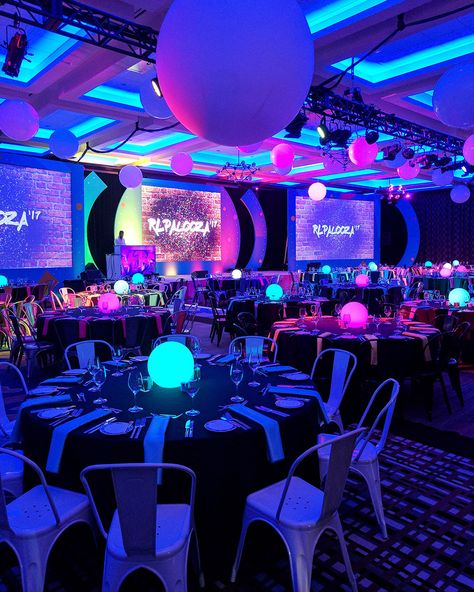 Portfolio Social Corporate Gallery — Paras Events Electric Disco Wedding, Neon Event, Bar Mitzvah Decorations, Casino Jackpot, Mitzvah Themes, Event Entrance, Mitzvah Decor, Glow Birthday, Event Stage