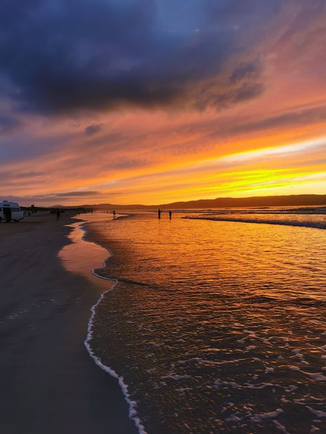 #sunset #benone #beach #northernireland #ireland #irish #northcoast Irish Beach, Rock N Roll Aesthetic, Ireland People, Ireland Food, Ireland Culture, Backpacking Ireland, Ireland Fashion, Ireland Hotels, Ireland Beach