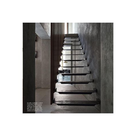 Casa in Campo Santa Maria Formosa , Venice. Stairs. Elle Decor Italia, october 2017 #66 #casaincamposantamariaformosa  #Venice  #Venezia… Loft Minimal, Safety Gates For Stairs, Stair Lift, Industrial Kitchen Design, Staircase Wall, Stair Handrail, Entrance Foyer, Carlo Scarpa, Brutalist Architecture